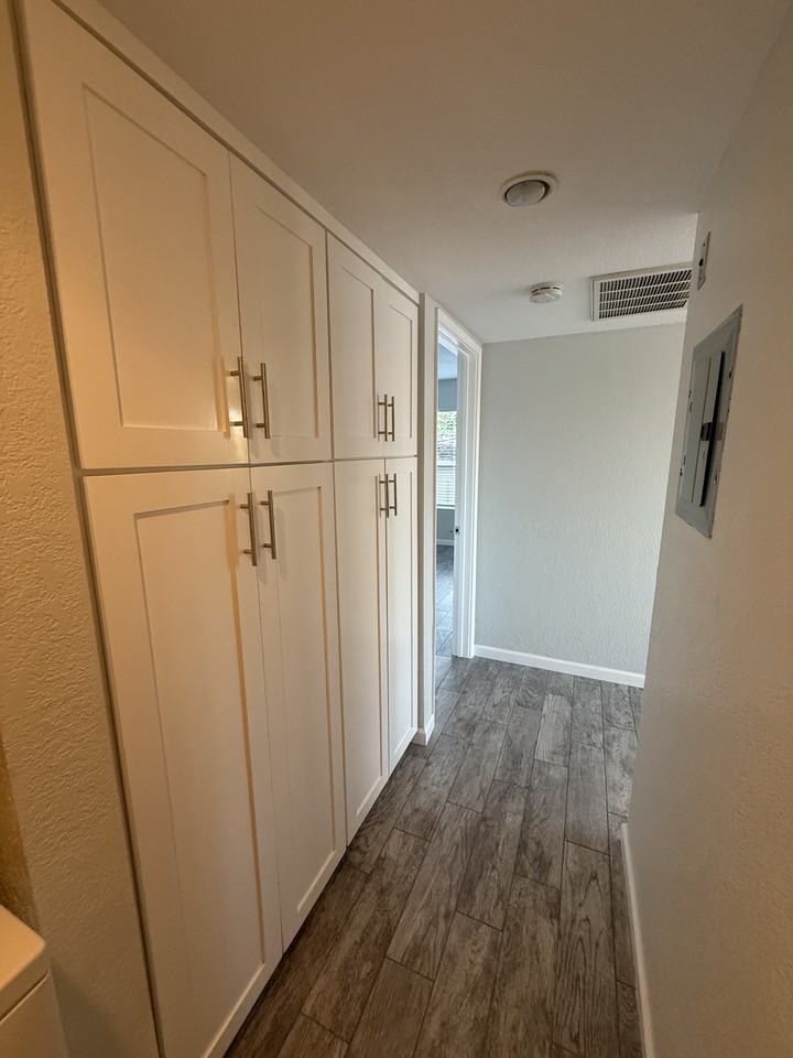 2849 E St - Photo 7 of 16