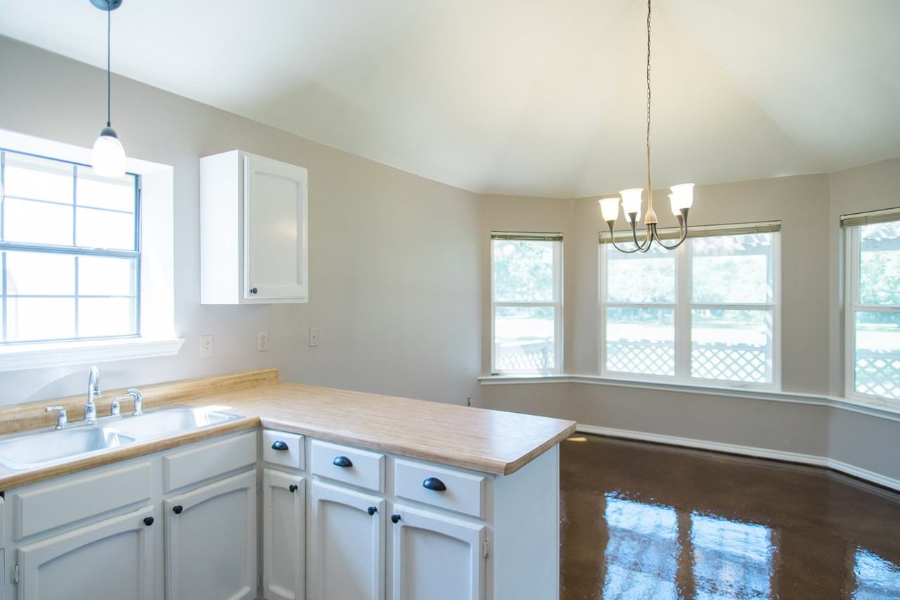 39 Palmer Ln - Photo 7 of 19