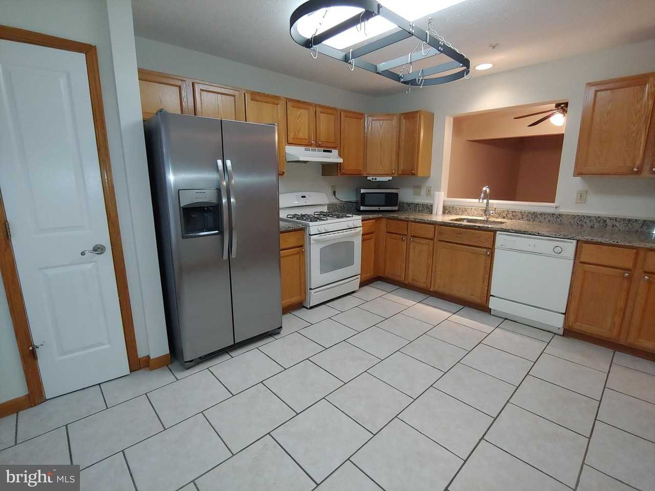 2665 Worrell Ct - Photo 5 of 28