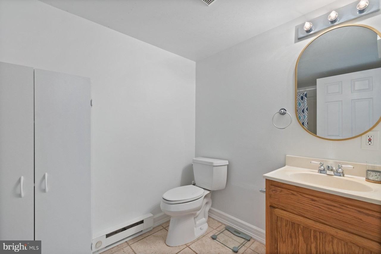 1800 Greer Ct - Photo 7 of 19