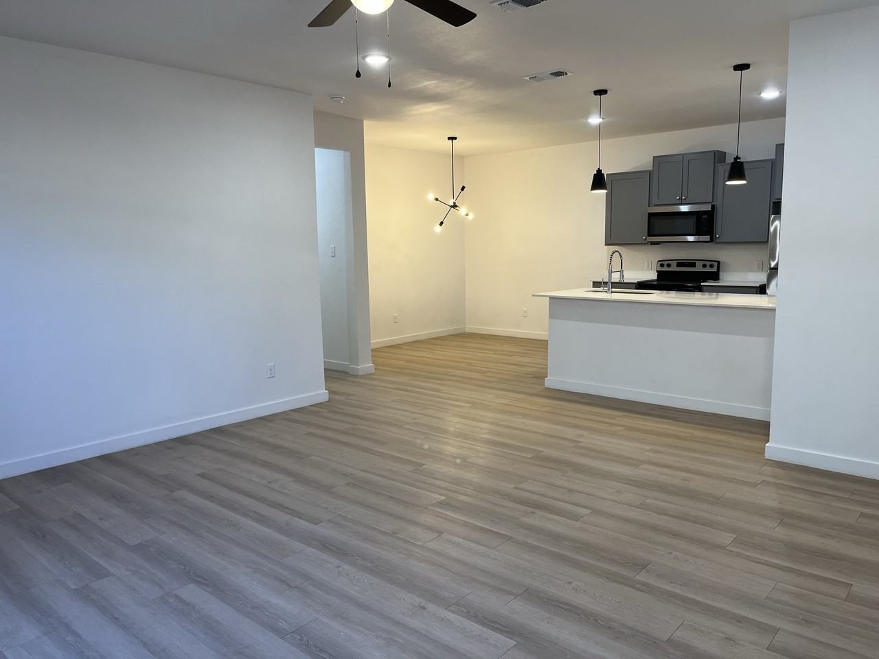 5551 Itasca St #A - Photo 3 of 16