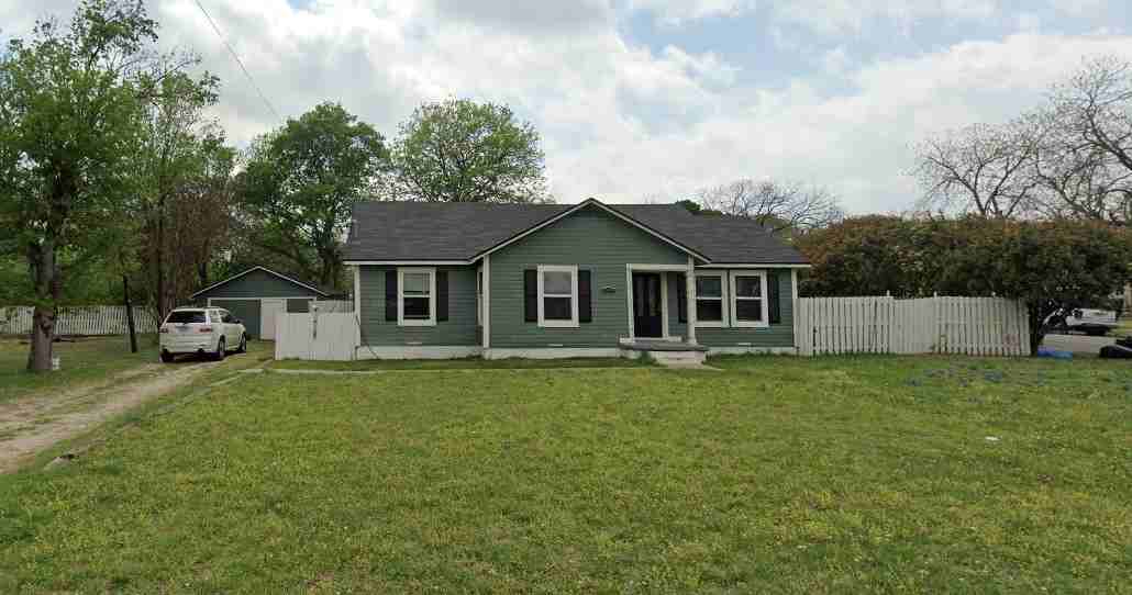 2700 Park Ave - Photo 2 of 2