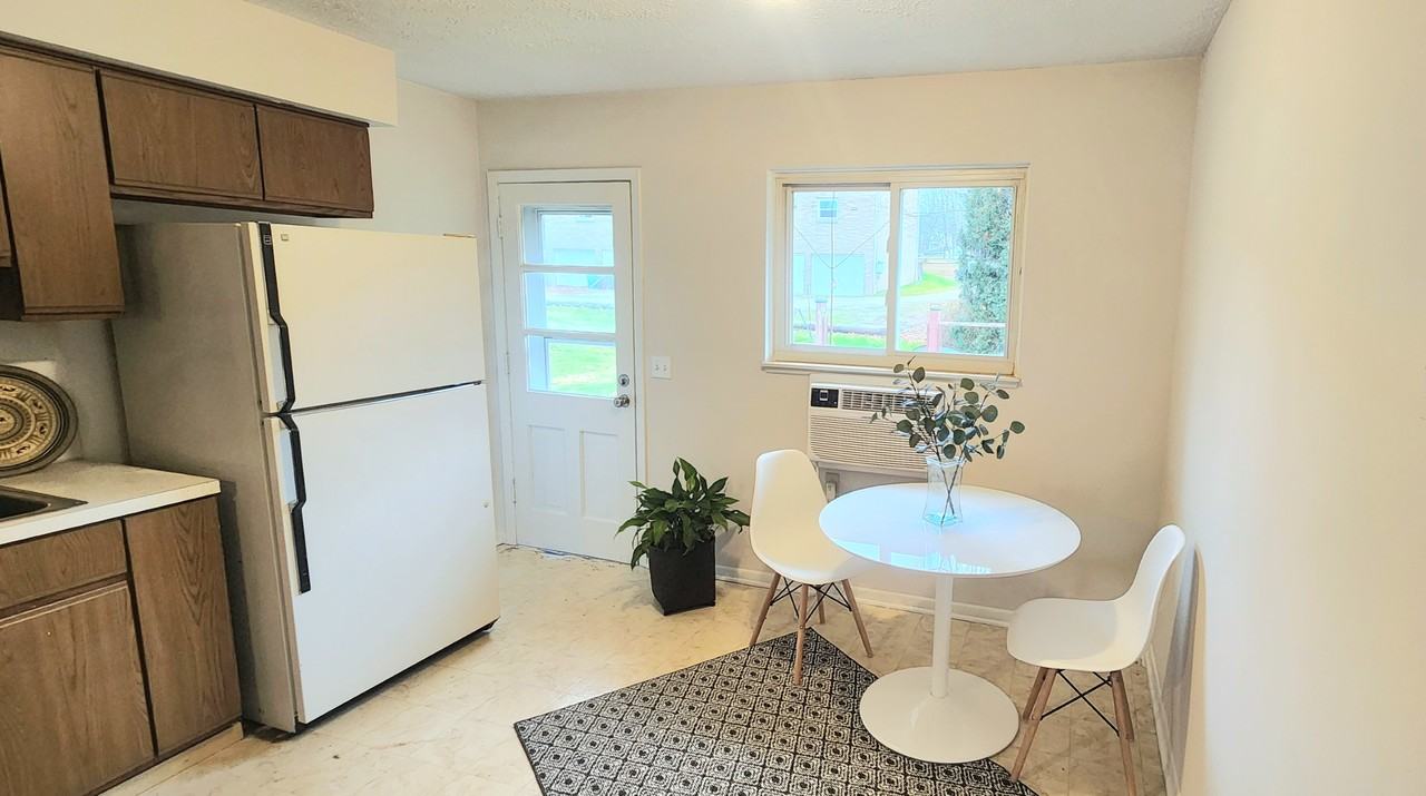 227 Ash St #227 - Photo 2 of 12