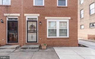 featured image of 1423 E Baltimore St