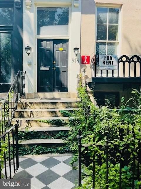 914 Saint Paul St #2F - Photo 2 of 13