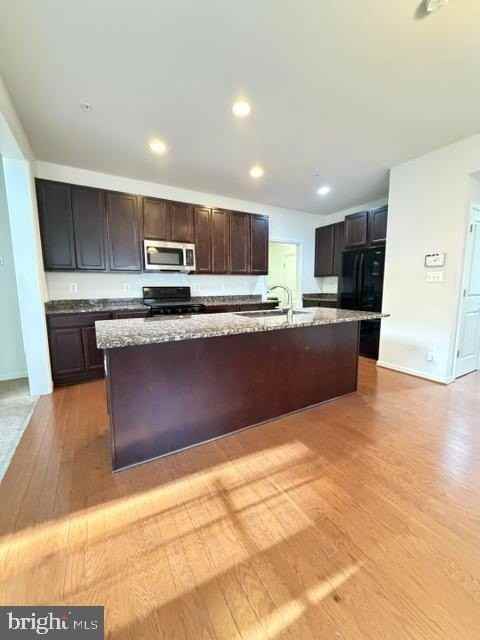 210 Trails Way - Photo 7 of 35