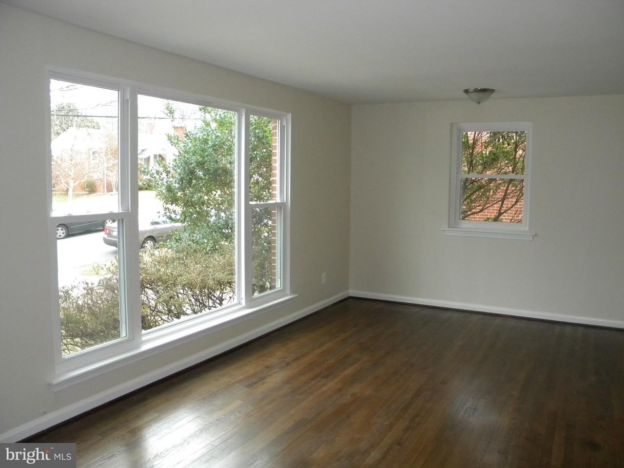 5022 Druid Dr - Photo 2 of 24