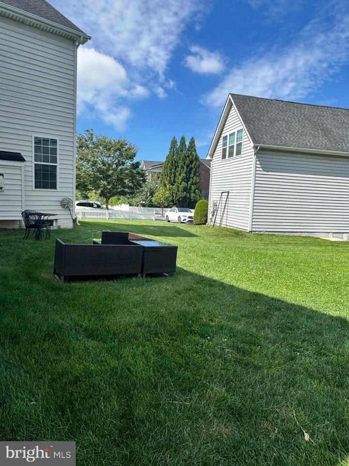 22342 Heron Neck Ter - Photo 4 of 50