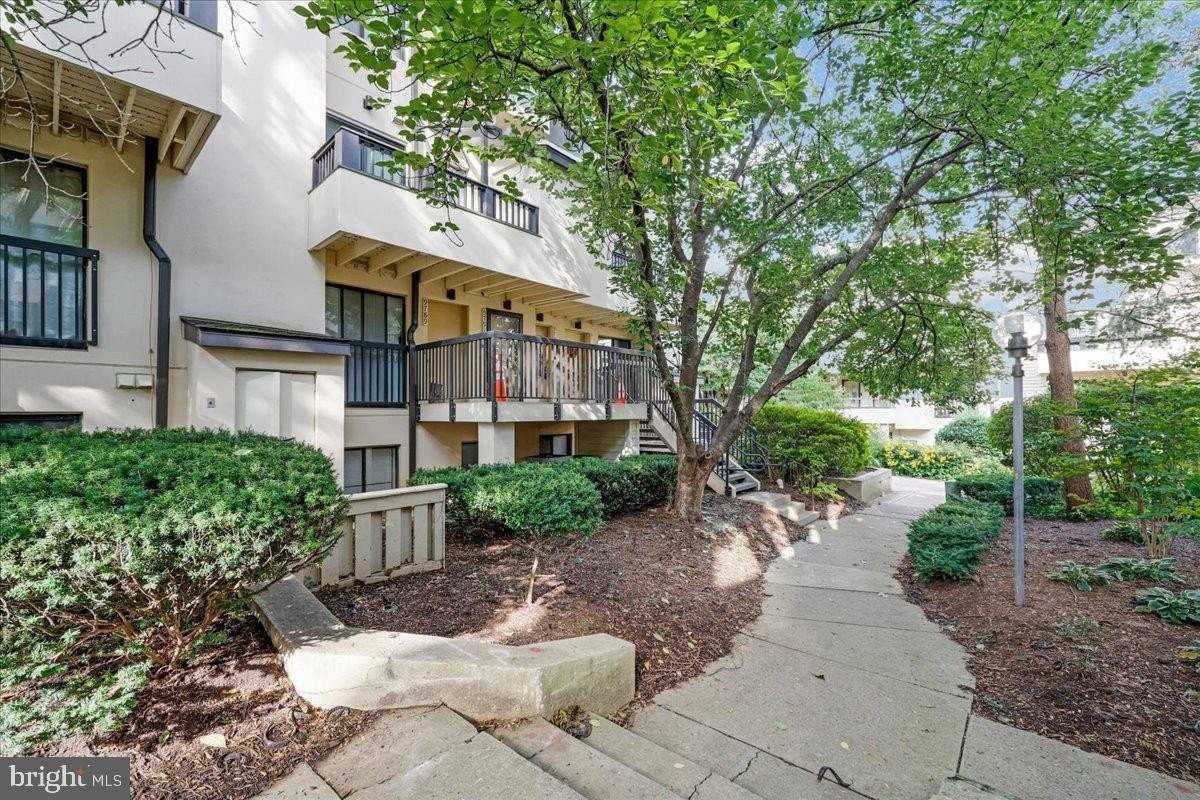 9793 Hellingly Pl #26