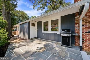 8407 Tahona Dr - Photo 1 of 1