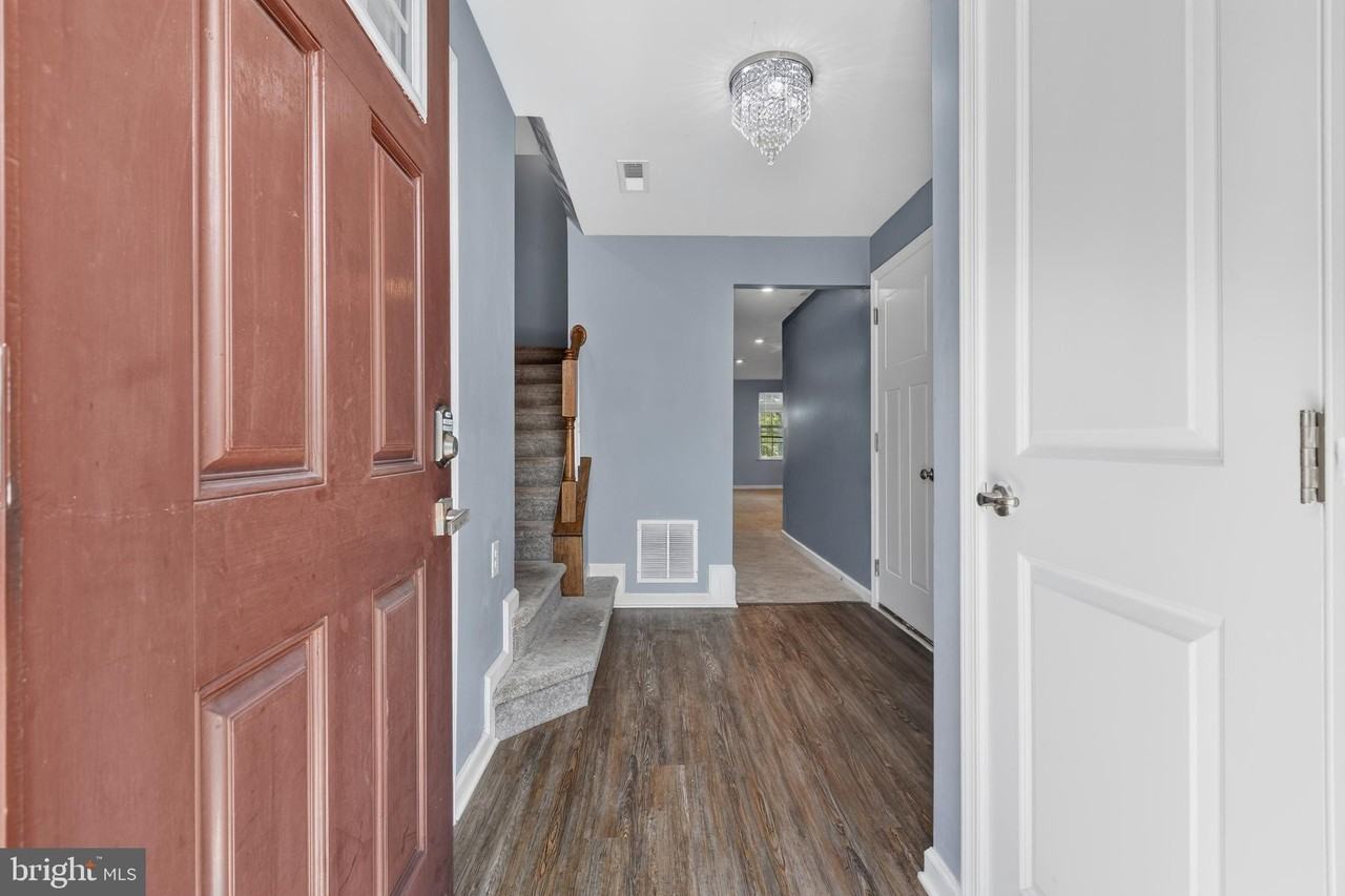 108 Nathan Dr - Photo 4 of 28
