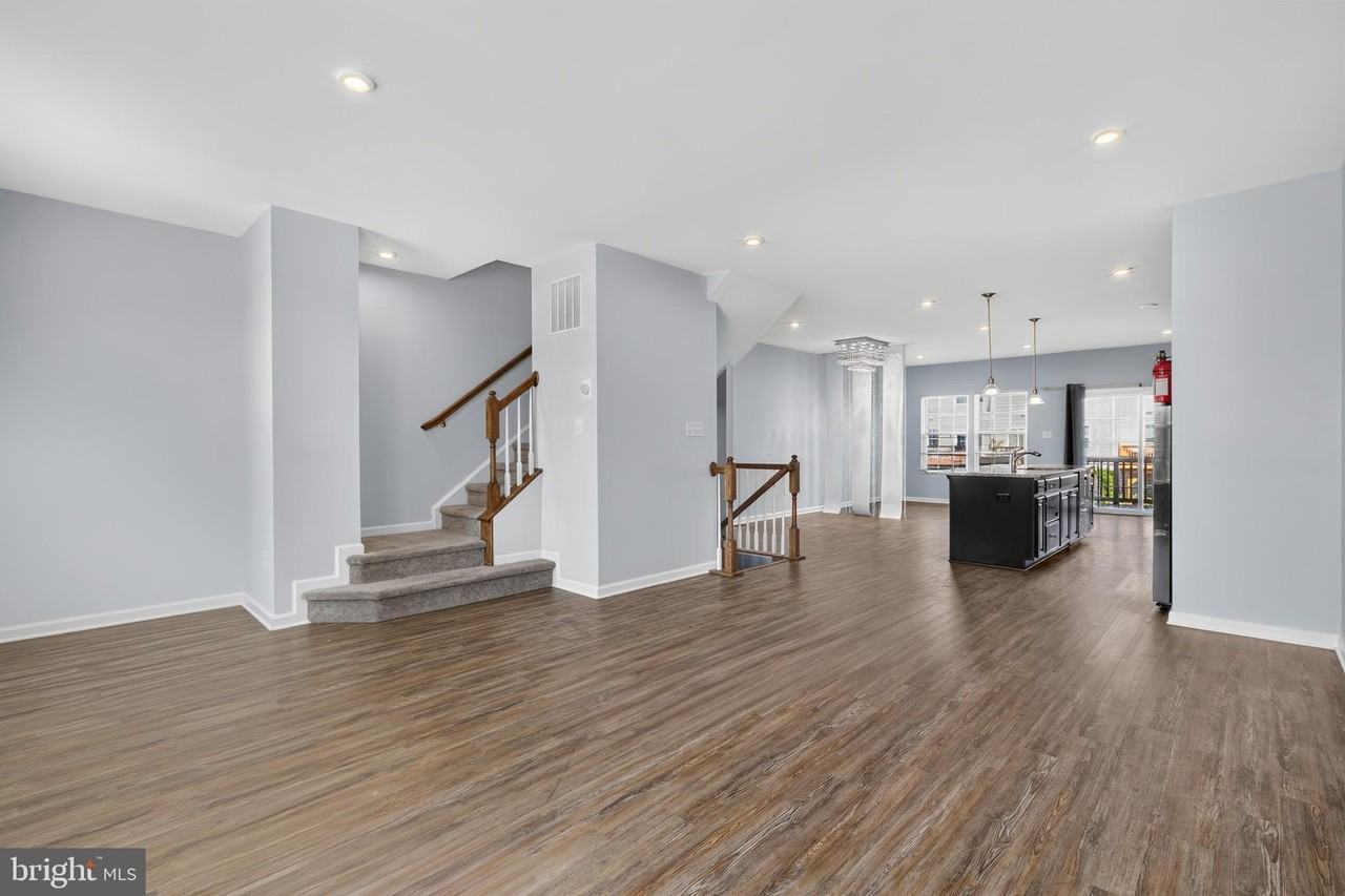 108 Nathan Dr - Photo 5 of 28