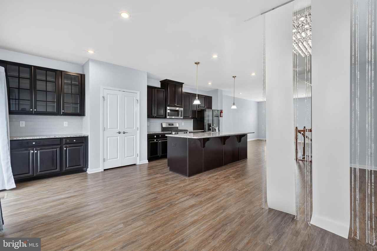 108 Nathan Dr - Photo 7 of 28