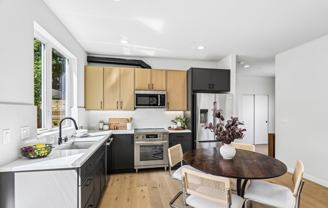 4425 Fremont Ave N #C - Photo 1 of 1