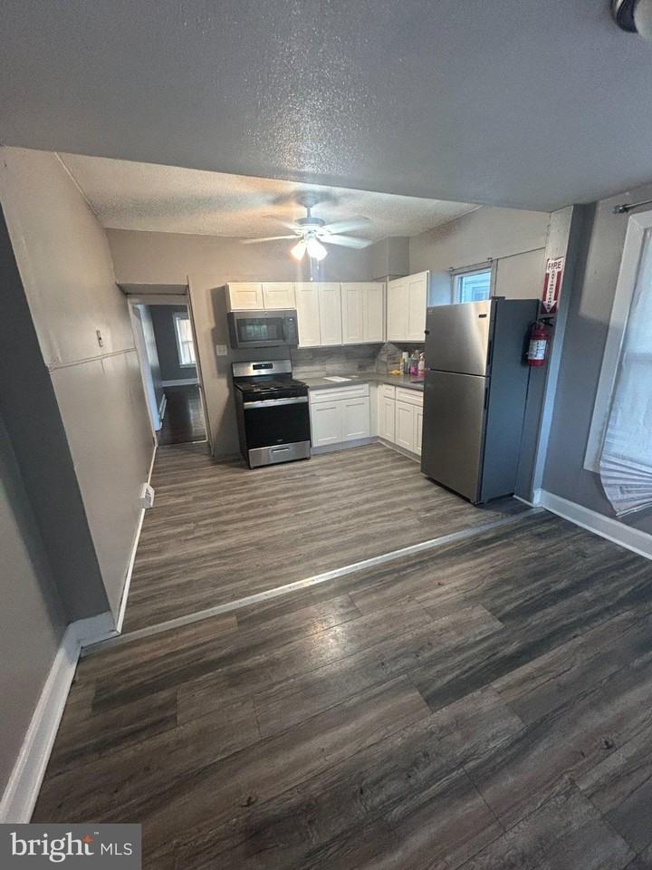 296 Homecrest Ave - Photo 7 of 10
