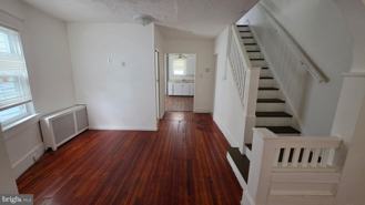 921 Revere Ave - Photo 1 of 1