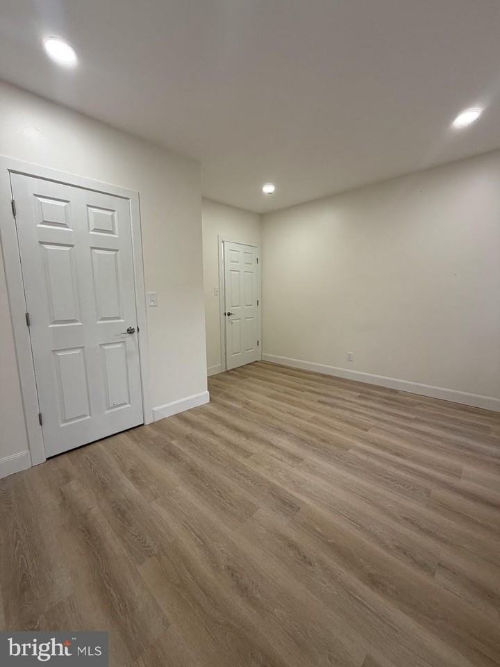 1722 Perkiomen Ave #2 - Photo 7 of 12