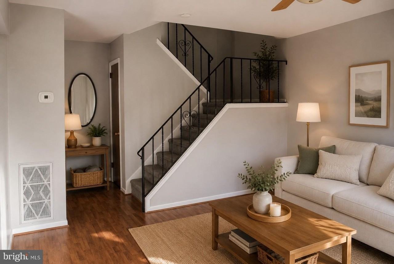 316 Valley Forge Ct - Photo 2 of 12