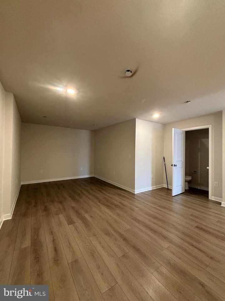 130 Abramo Victor Dr - Photo 7 of 23