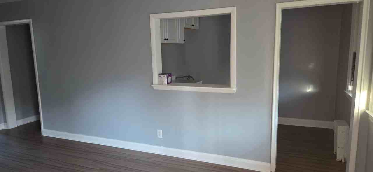 6935 Reisterstown Rd - Photo 6 of 7