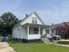 4825 19th Ave - Photo 1 of 1