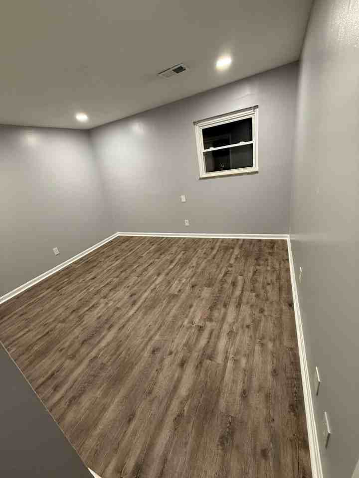 3814 Freedom Way #4 - Photo 5 of 10