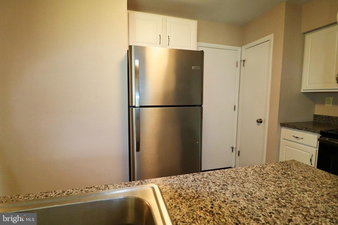 123 N Station St - Photo 7 of 17