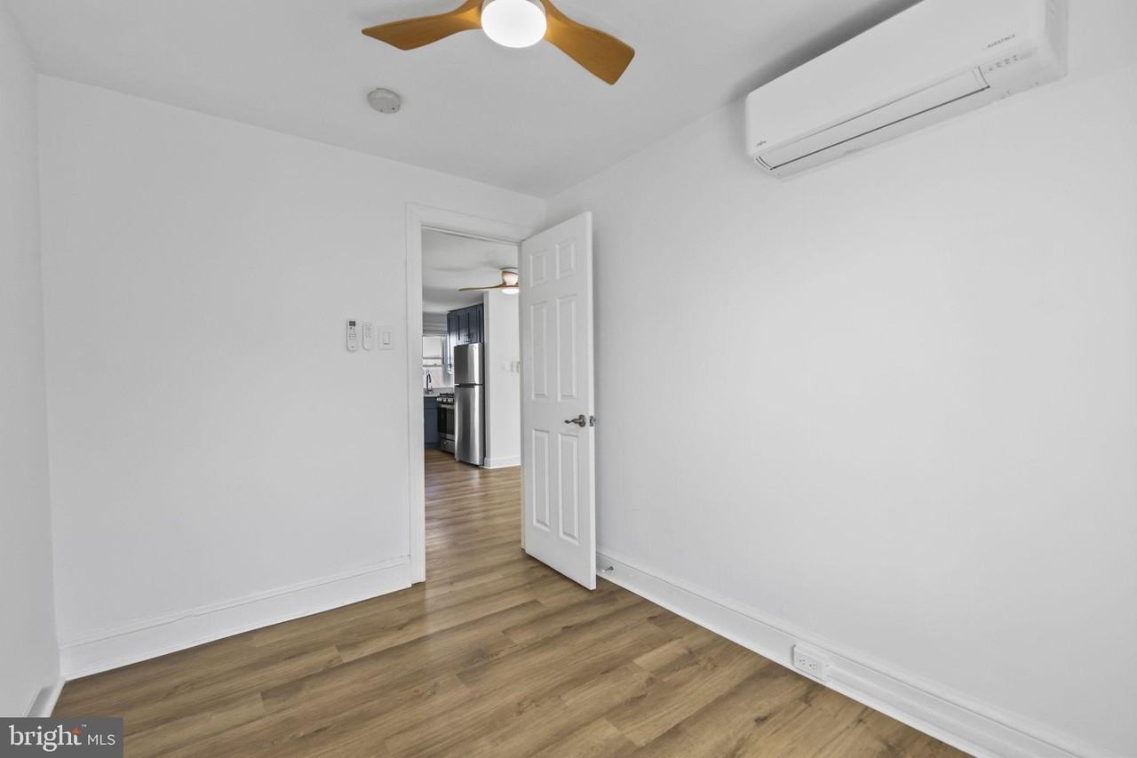 3869 Terrace St #3 - Photo 3 of 18