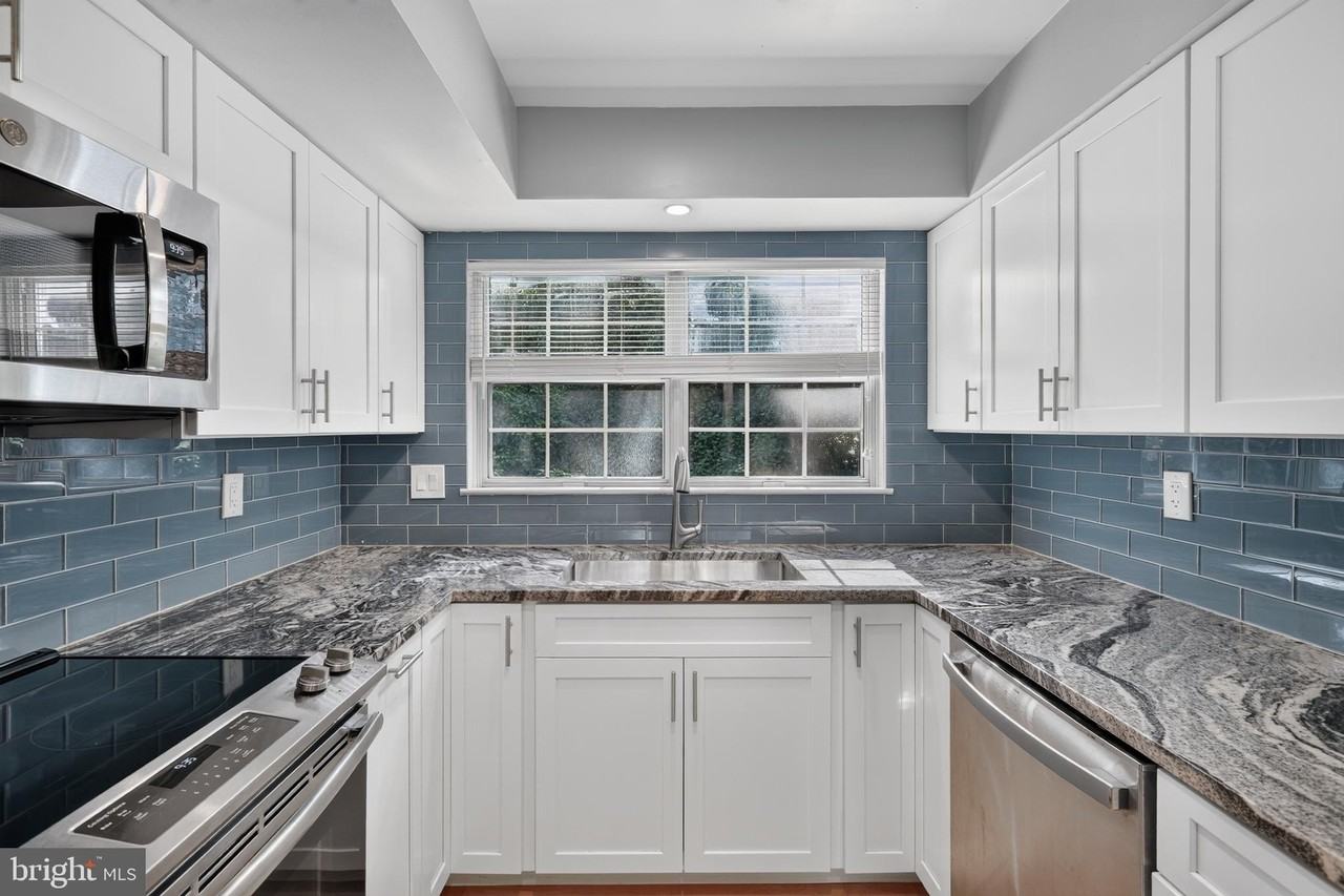 7742 New Providence Dr #108 - Photo 5 of 37