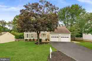 10163 Yorktown Way - Photo 1 of 1