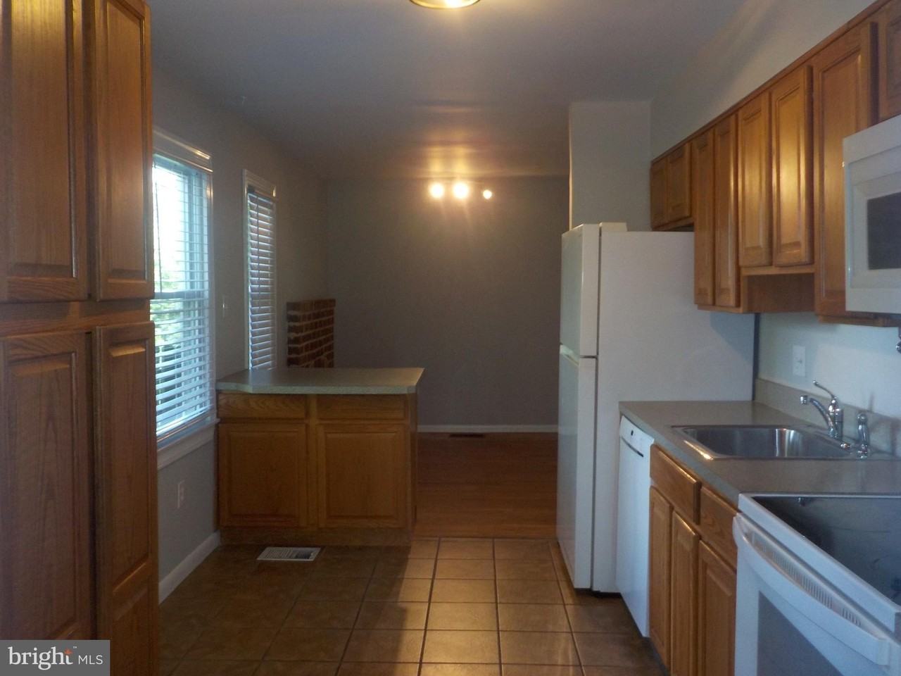 3000 Arkendale St - Photo 4 of 23
