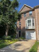featured image of 110 Lakeview Ct