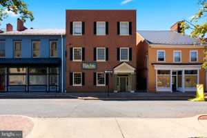 featured image of 25 E Boscawen St #200