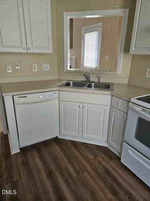 2116 Star Sapphire Dr - Photo 2 of 12