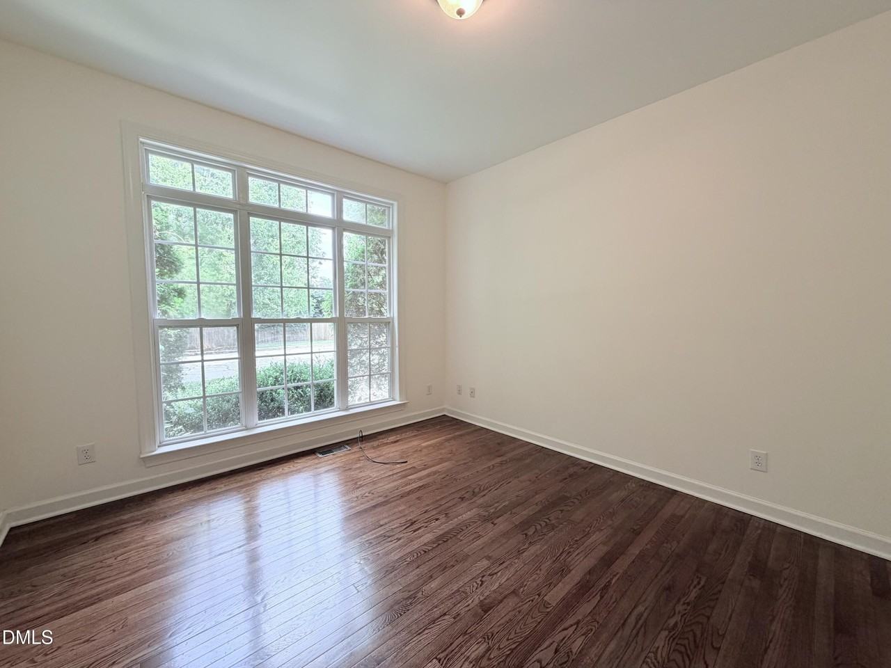 603 Harold Latta Dr - Photo 3 of 24