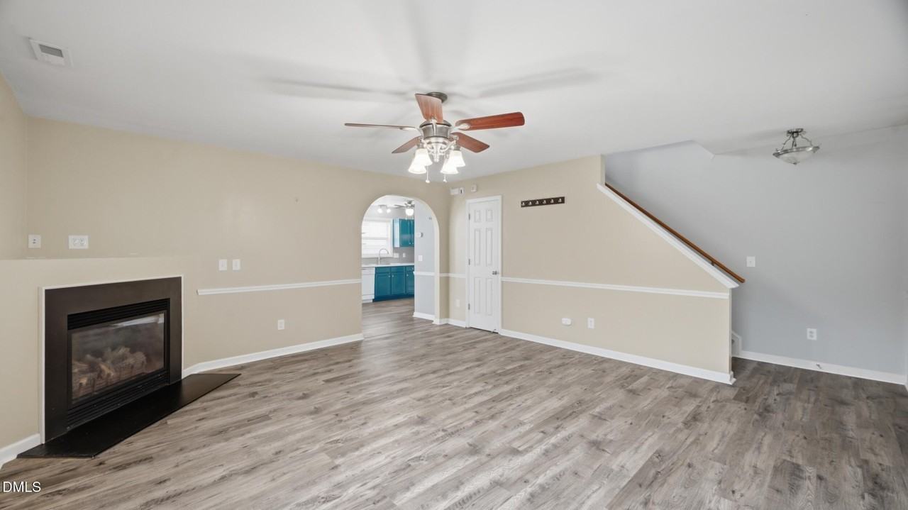 1301 Silver Dr - Photo 3 of 30