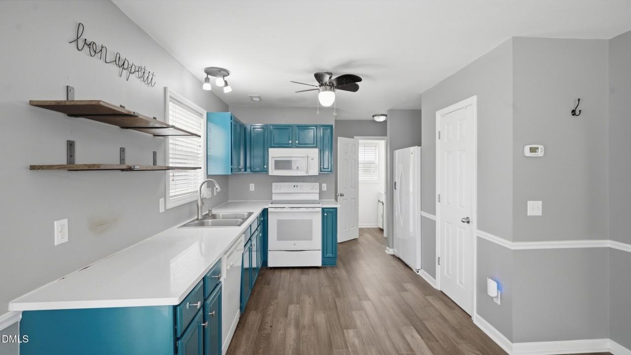 1301 Silver Dr - Photo 6 of 30