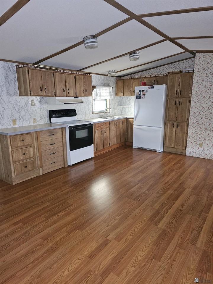 13168 E 48th St - Photo 5 of 14