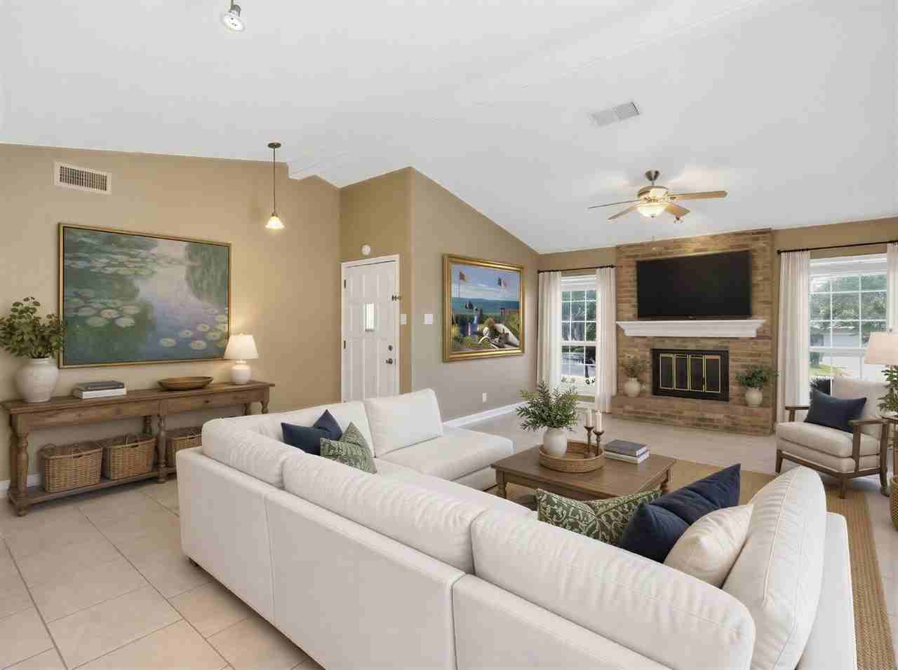 13422 Pebble Cir - Photo 2 of 27
