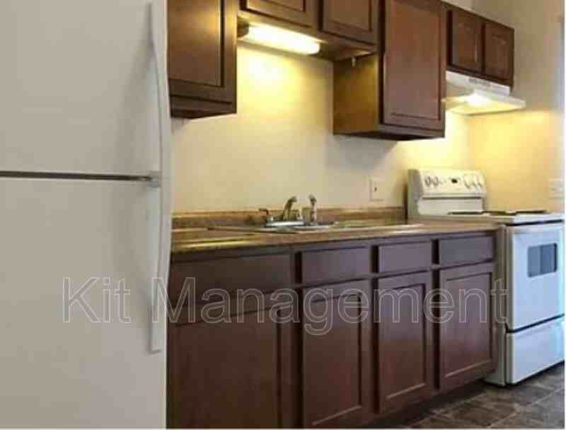 2240 W Laskey Rd - Photo 4 of 5