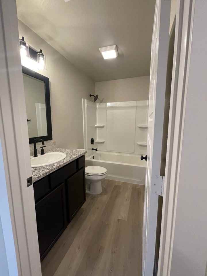 7111 Anticline Ct - Photo 7 of 17