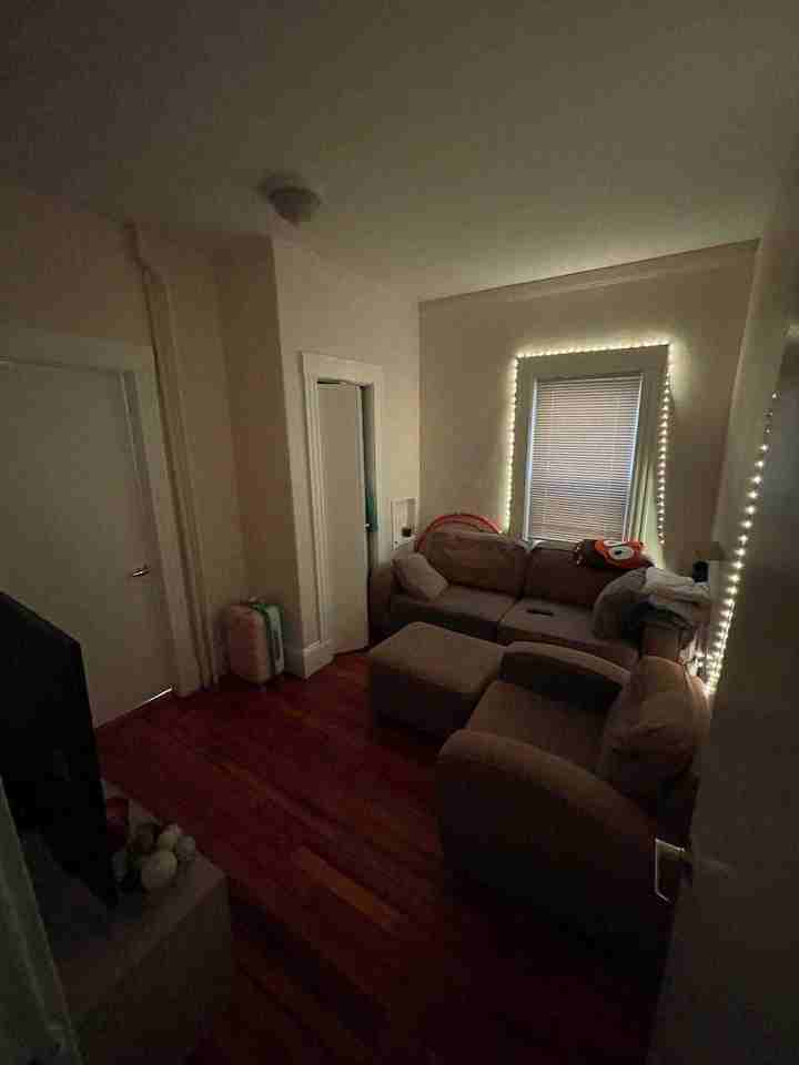 Prentiss St - Photo 4 of 7