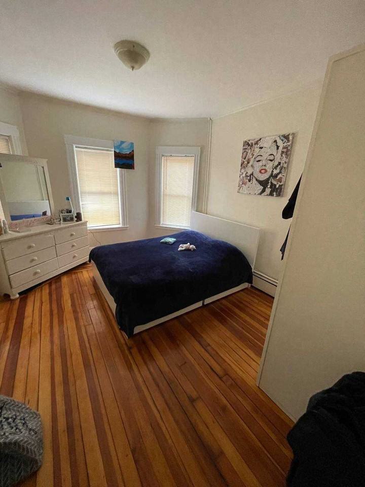 Prentiss St - Photo 5 of 7