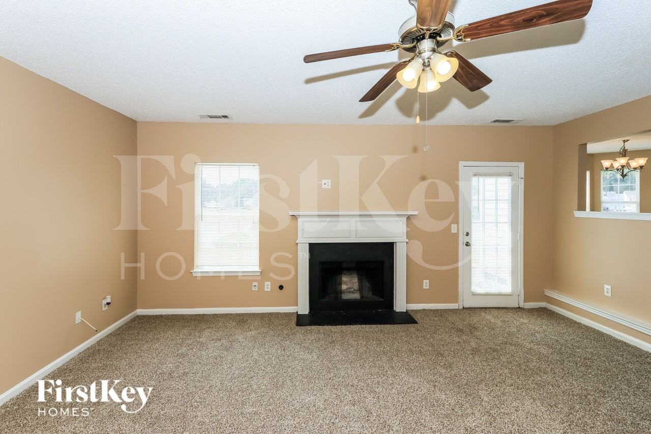 53 Waters Edge Way - Photo 2 of 16