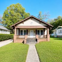 805 Douglas St - Photo 1 of 1