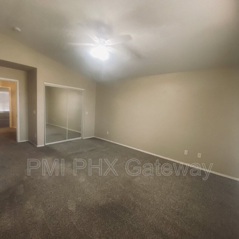 1152 S Marie Ct - Photo 6 of 15