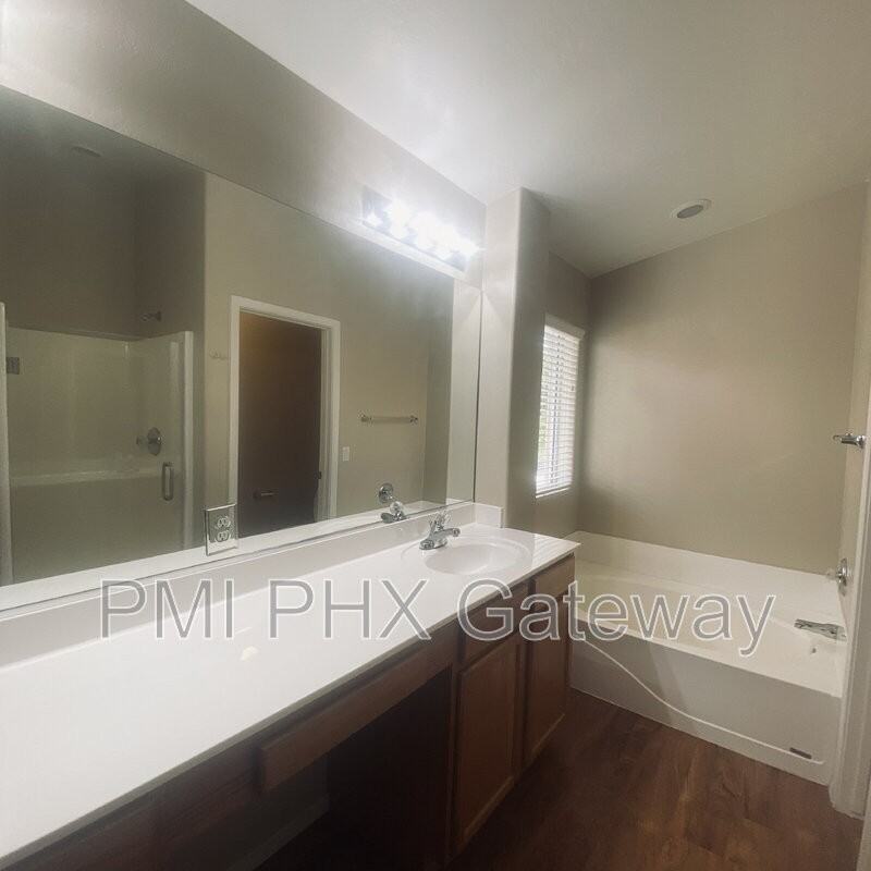 1152 S Marie Ct - Photo 7 of 15