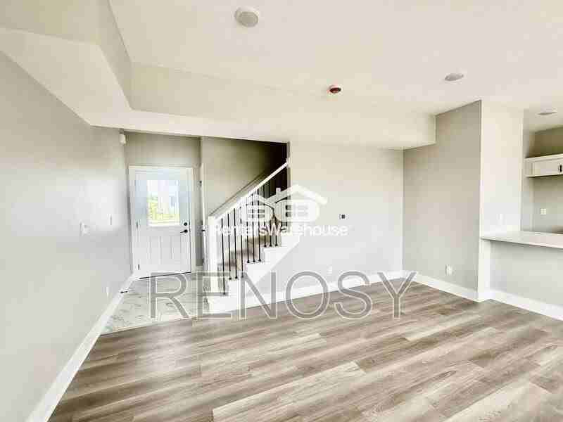 7000 Lake Hill Dr #27 - Photo 5 of 34