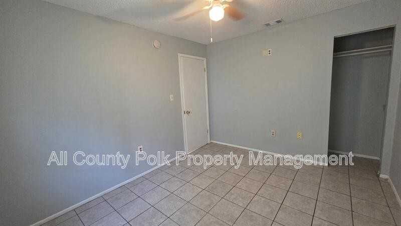 1344 Reynolds Rd - Photo 4 of 13