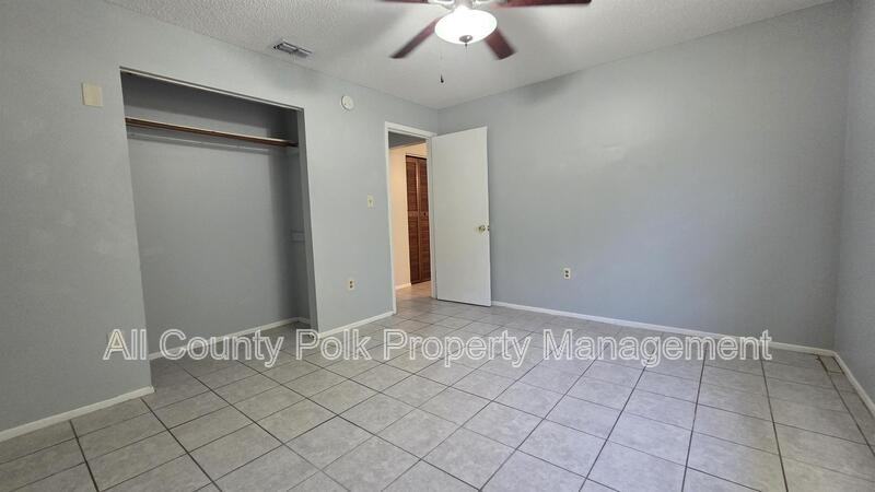 1344 Reynolds Rd - Photo 5 of 13